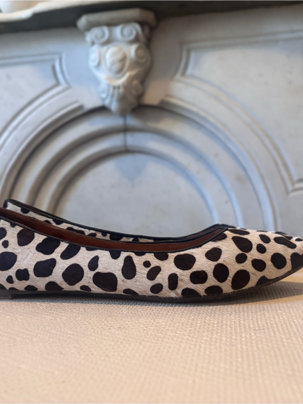 Madewell 937 Spotted Calf Hair Flats - Picture 2 of 7